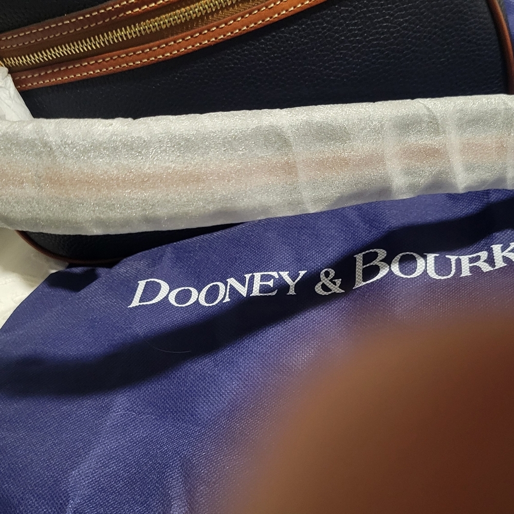 Dooney & Bourke Navy and Tan Crossbody Bag - Picture 10 of 13